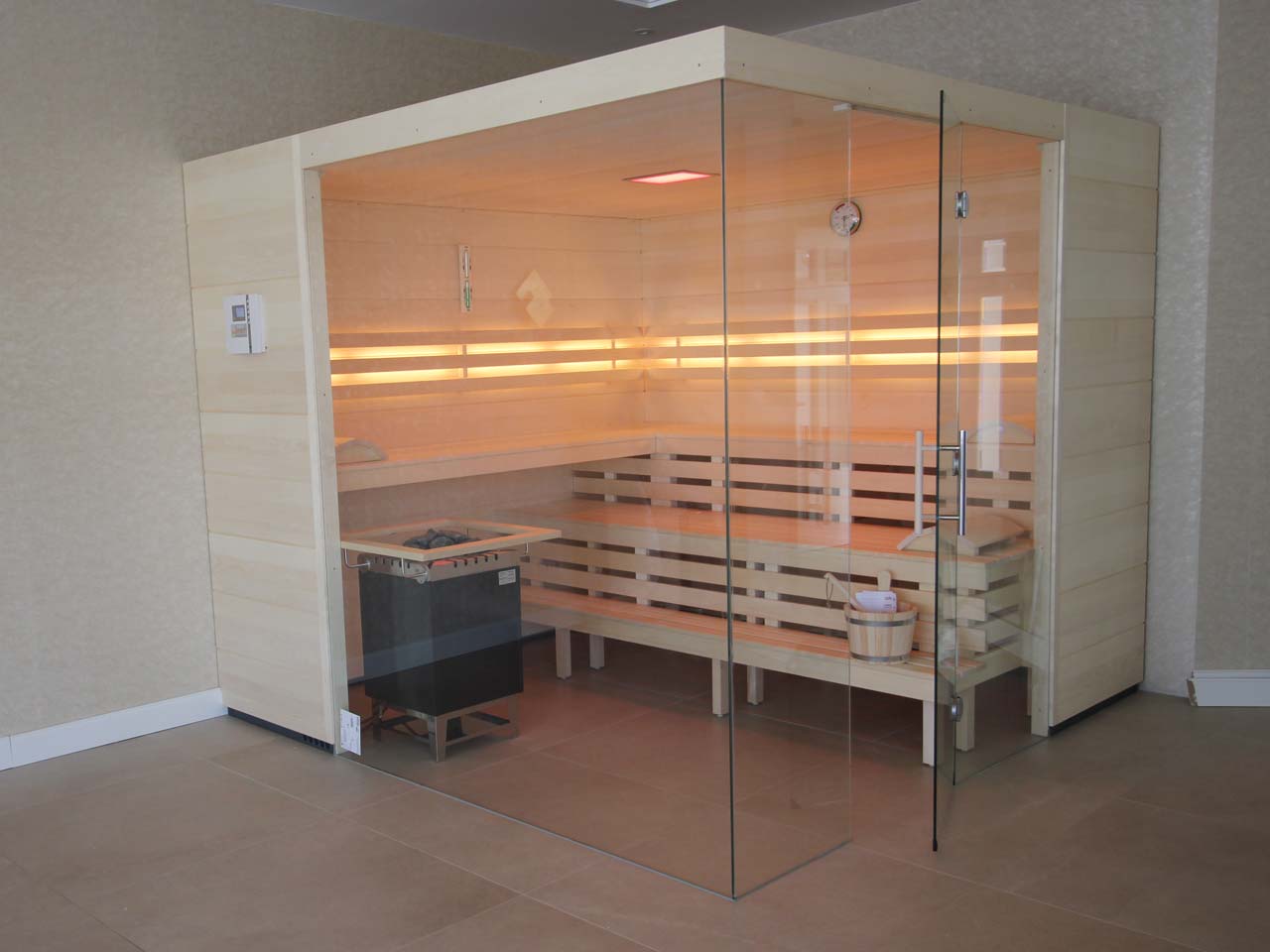   Element-Sauna in Espe  Rückenlehnen mit LED Beleuchtung